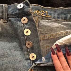 High Wasted Mom Jeans